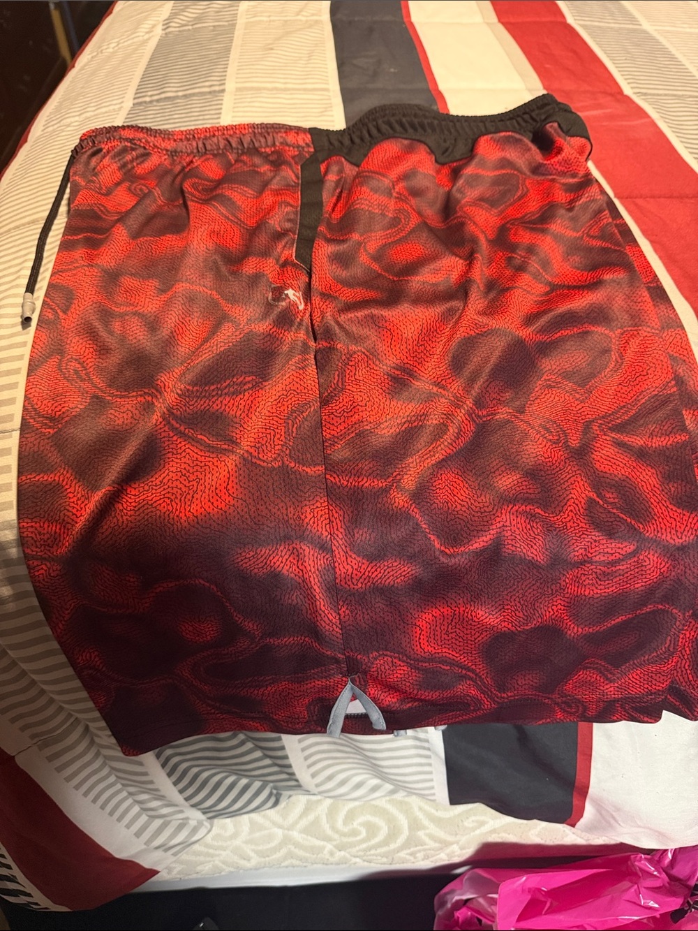 And1 Red Black Wave-Pattern Athletic Shorts
